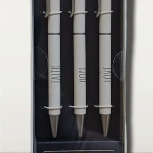 NWT Rae Dunn Pen Set